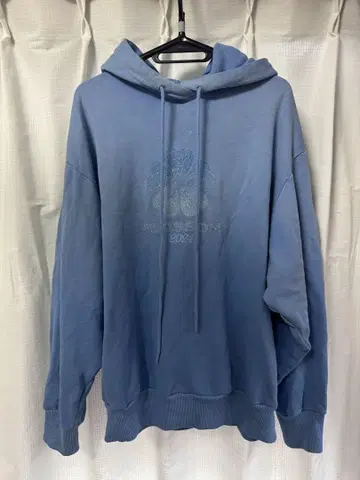 d'zzit 글리터 후드티 블루