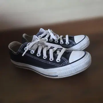 컨버스 스니커즈