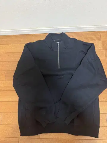 블랙 집업 맨투맨