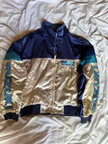 SUZUKI 팀 자켓 네이비/실버