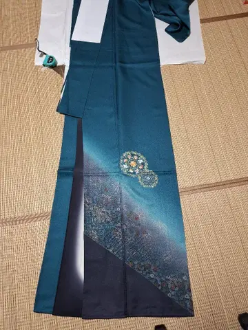 다크 그린 기모노