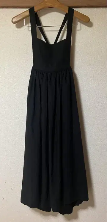 Veritecoeur 에이프런 원피스 한정품