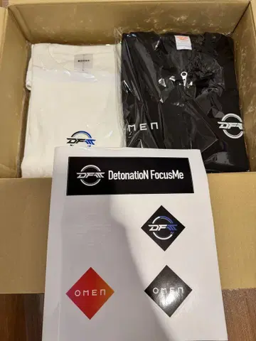 OMEN DetonatioN FocusMe 스티커 티셔츠 블루종