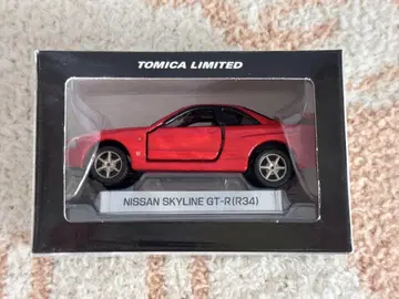 토미카 리미티드 NISSAN SKYLINE GT-R(R34) 레드