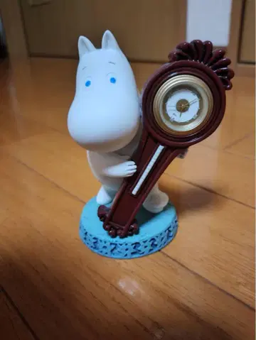 무민 디오라마 시계