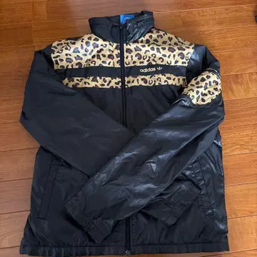 adidas 자켓 레오파드 무늬