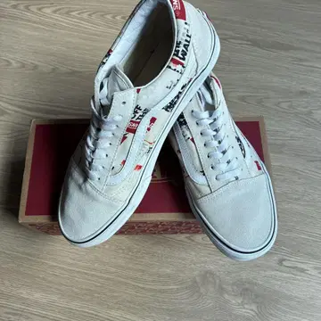 화이트 vans 스니커즈