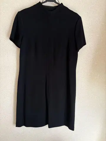 ANN TAYLOR 블랙 반팔 원피스 무릎 기장 사이즈 8