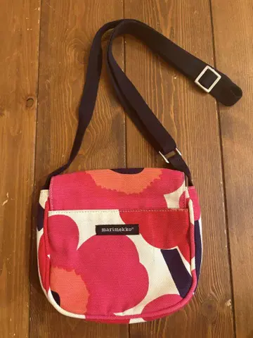 marimekko 숄더백 꽃무늬