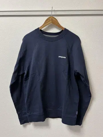 patagonia 맨투맨 네이비 M 사이즈