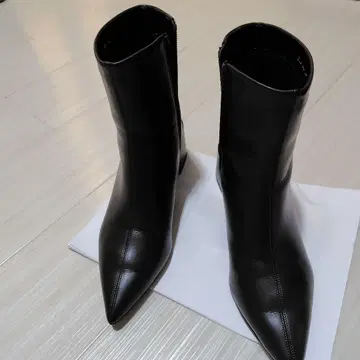 오데트 에 오딜 부츠