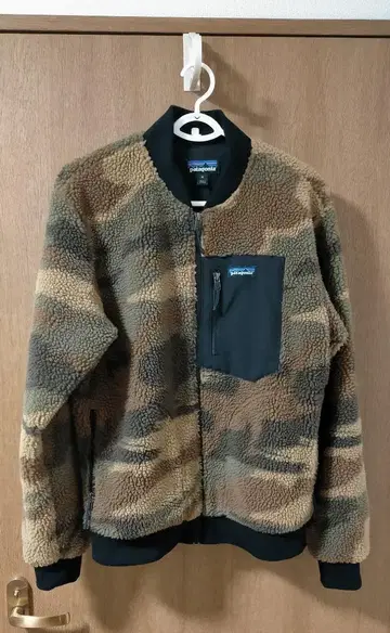 Patagonia 레트로X 보머 자켓 M 사이즈
