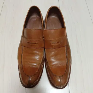 브라운 로퍼 슬립온 가죽 밑창