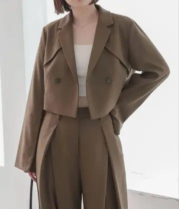 Heather 숏 기장 자켓 브라운