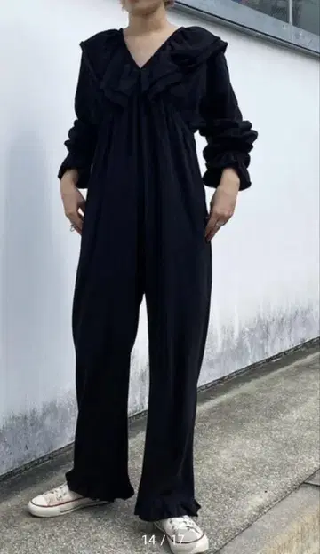 HOLIDAY 홀리데이 올인원 블랙 긴팔