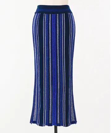 마메 쿠로구치 스트라이프 하마구리 니트 타이트 스커트