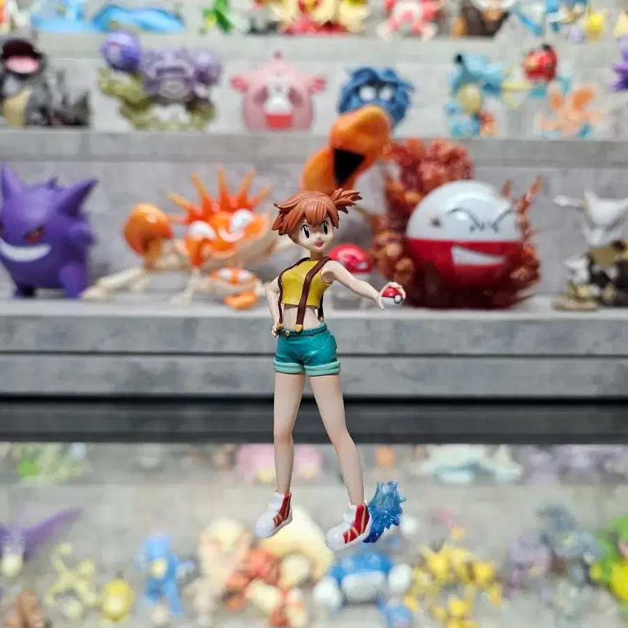 Pokemon Resin Scale World Horizon Isul