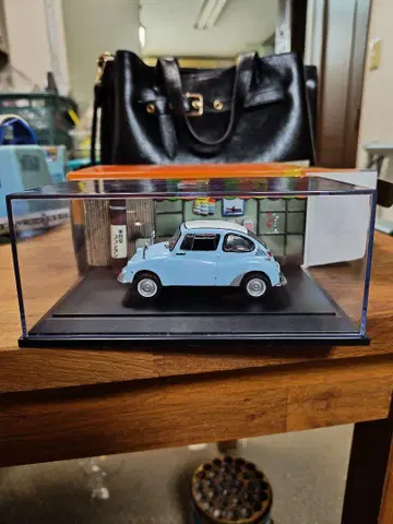 일본산 명차/SUBARU 스바루 360 블루 1/32 디오라마