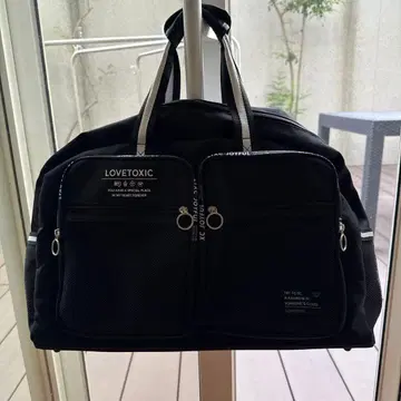 새상품급 Lovetoxic 보스턴 백 수학여행