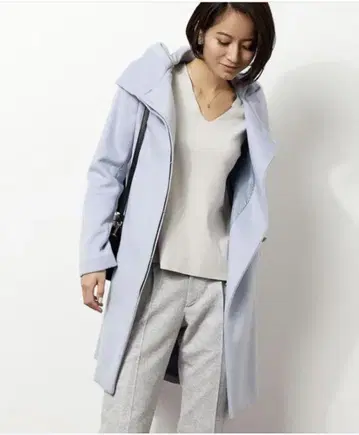 후드 부착 롱 코트