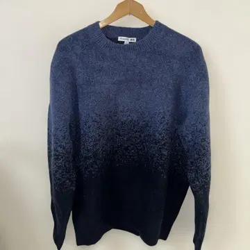 UNIQLO x JWANDERSON 수플레얀 그라데이션 크루넥