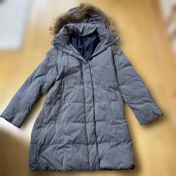 그레이 후드 부착 다운 롱 코트
