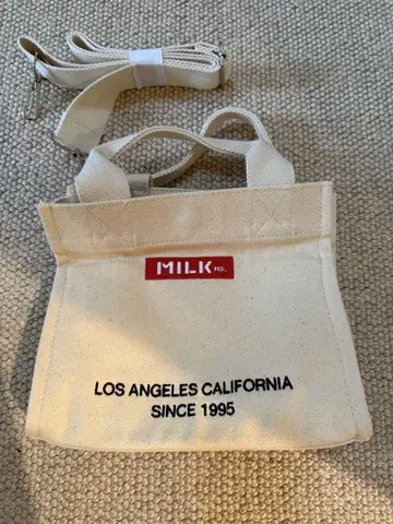 MILK FED. 베이지 토트백