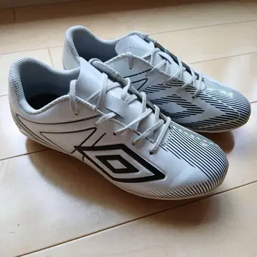 Umbro 축구화 20.5cm