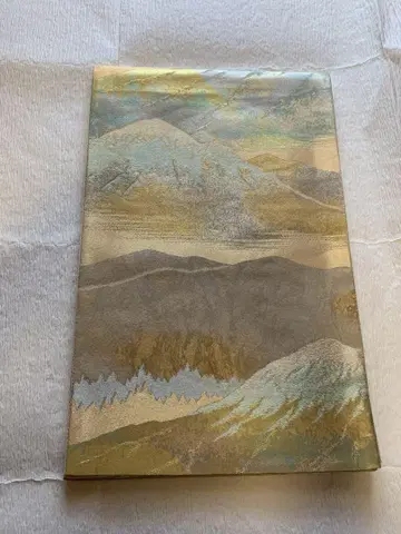 후쿠로 오비 산 풍경 골드 컬러