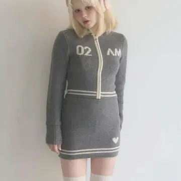 Logo zip set up andmary