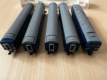 세키즈이 금속 24계 25형 블루 트레인 후미등 점등 확인 완료