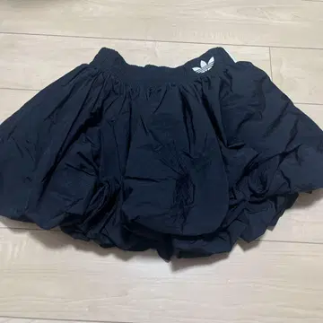 adidas 블랙 벌룬 스커트 170/78A