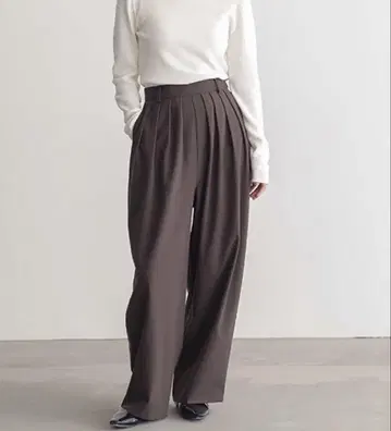 for/c 4개 턱 커브 팬츠 브라운 PM