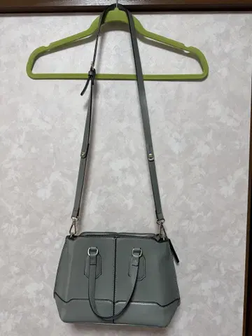 ZARA 합성 피혁 숄더백 28cm