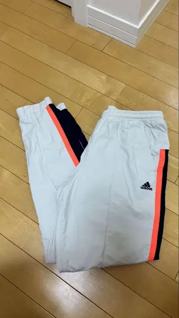 adidas 3 스트라이프 화이트 팬츠만