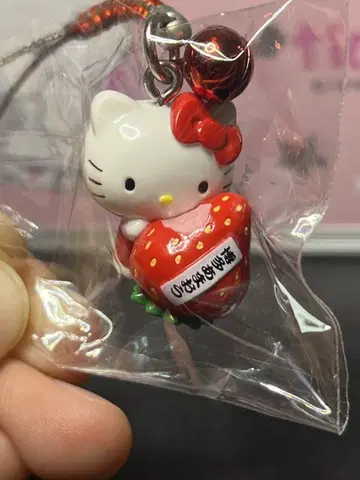 지역 한정 키티 후쿠오카 한정판 아마오 딸기 헬로키티 펜던트 스트랩