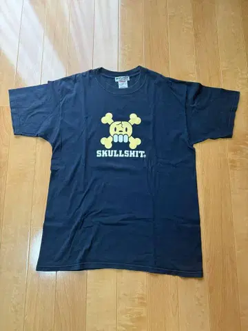 SKULLSHIT 2000년대 티셔츠 구제 의류