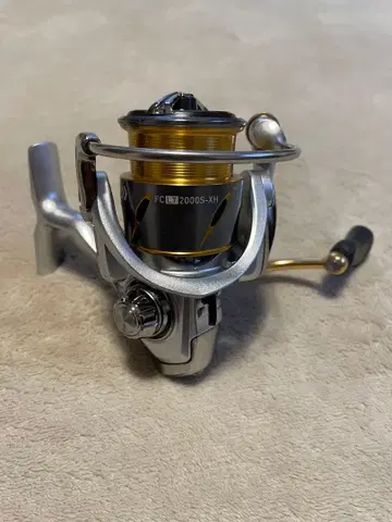DAIWA 21 프리즘 FC LT2000S-XH 스피닝 릴