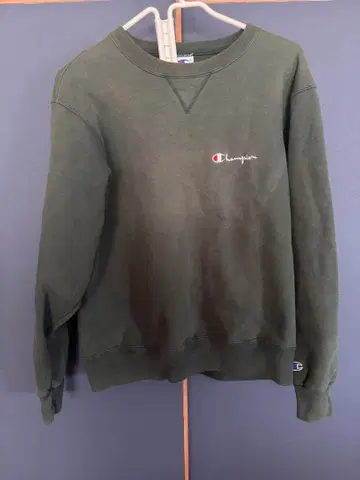 Champion 다크 그린 맨투맨 M 사이즈