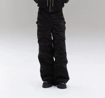 JentLouis Shearing Nylon Pants