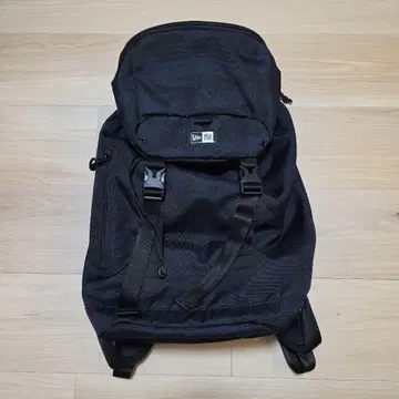 NEW ERA 백팩
