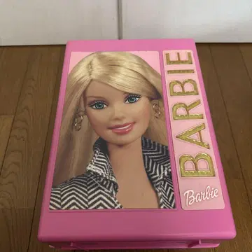 [ 최종 가격 인하 ] Barbie 바비 인형 케이스