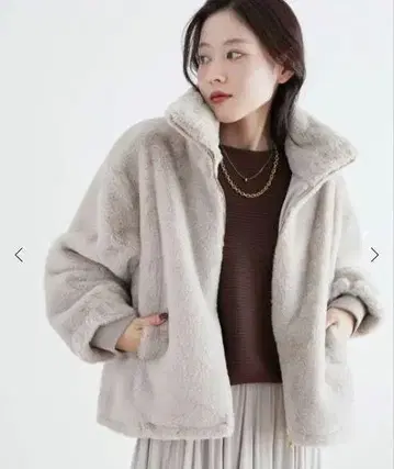 인조 모피 블루종 르 쿠르 블랑