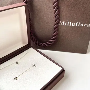 [ 미사용 새상품 ] Milluflora 미 k10 목걸이 & 귀걸이