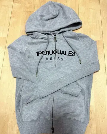 1PIU1UGUALE3 우노피우노우과레토레 집업 후드티 S