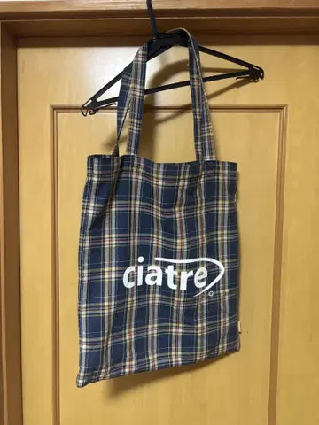 ciatre 체크 무늬 토트백