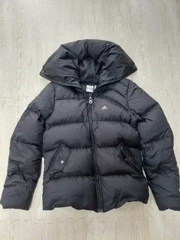 adidas 블랙 다운 자켓 후드 없음 160