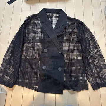 블랙 체크 무늬 테일러드 자켓