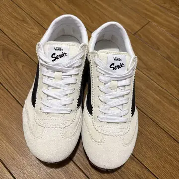 VANS Serio 화이트/블랙 스니커즈