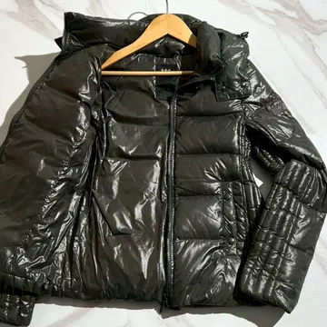 TATRAS 타트라스 다운 자켓 쿠르사 후드 탈부착 가능 카키 계열